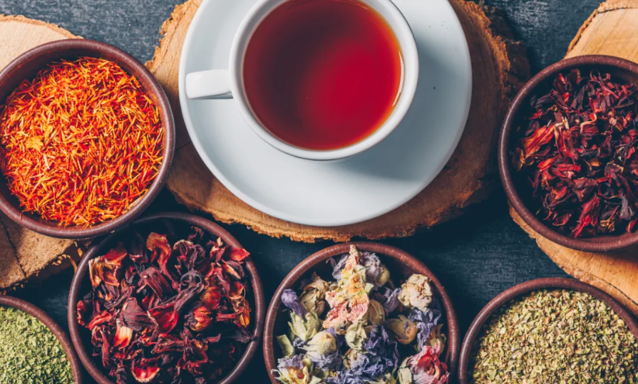 5 Health Benefits of Drinking Detox Tea